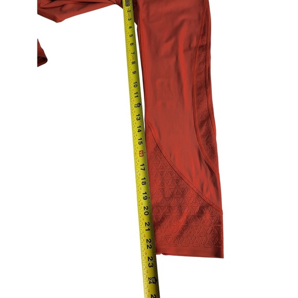 Lululemon Workout Leggings High Rise Cropped Laser Cut Orange Size 6 - Picture 6 of 6